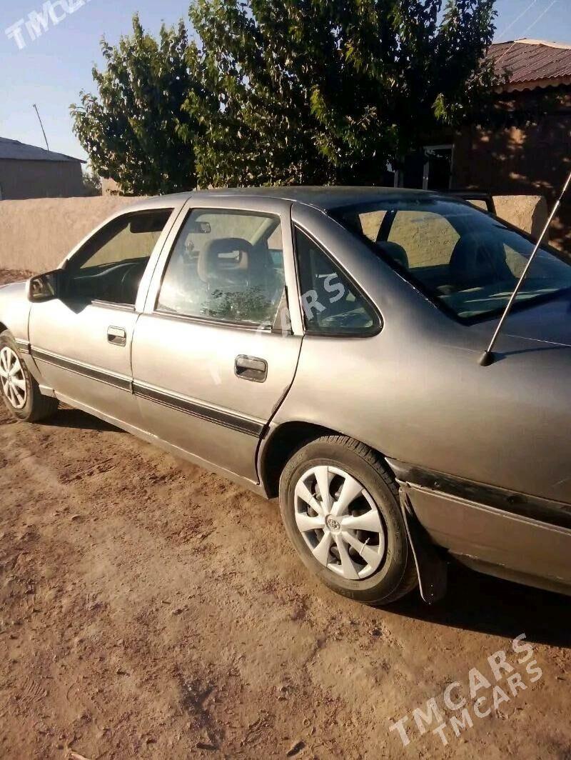 Opel Vectra 1991 - 30 000 TMT - Гурбансолтан Едже - img 2