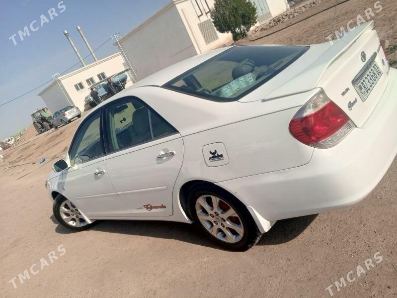 Toyota Camry 2002 - 145 000 TMT - Гурбансолтан Едже - img 4