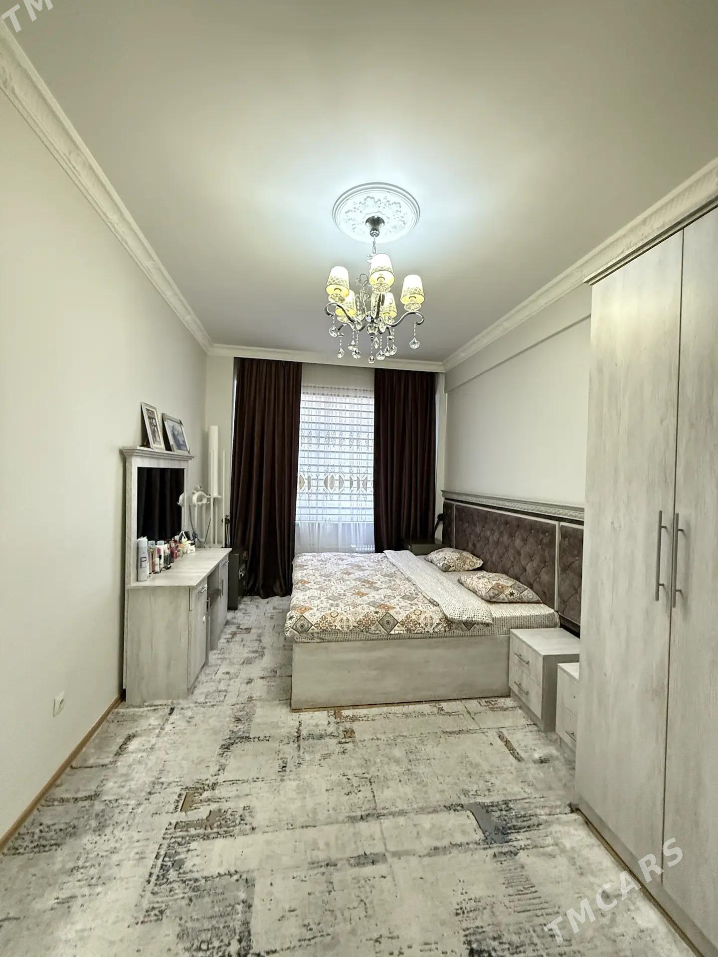 GURTLY 4 KOM 165M2 JAY - Gurtly - img 1