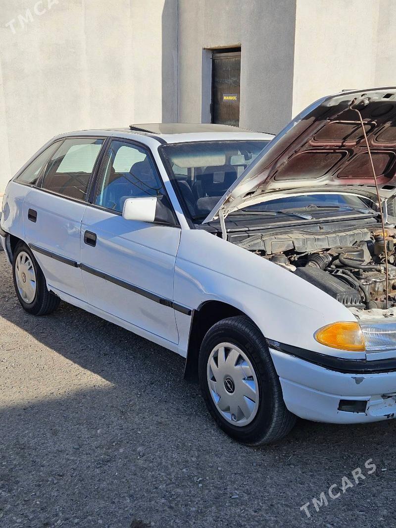 Opel Astra 1991 - 23 000 TMT - Мары - img 5