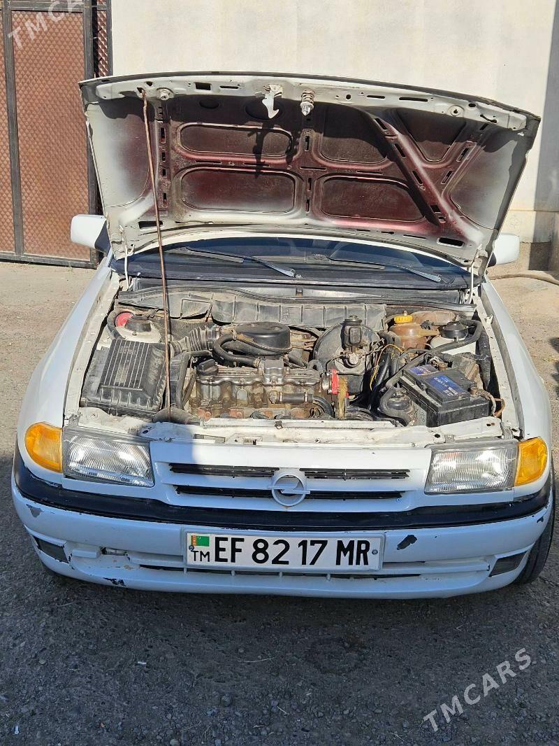 Opel Astra 1991 - 23 000 TMT - Мары - img 3