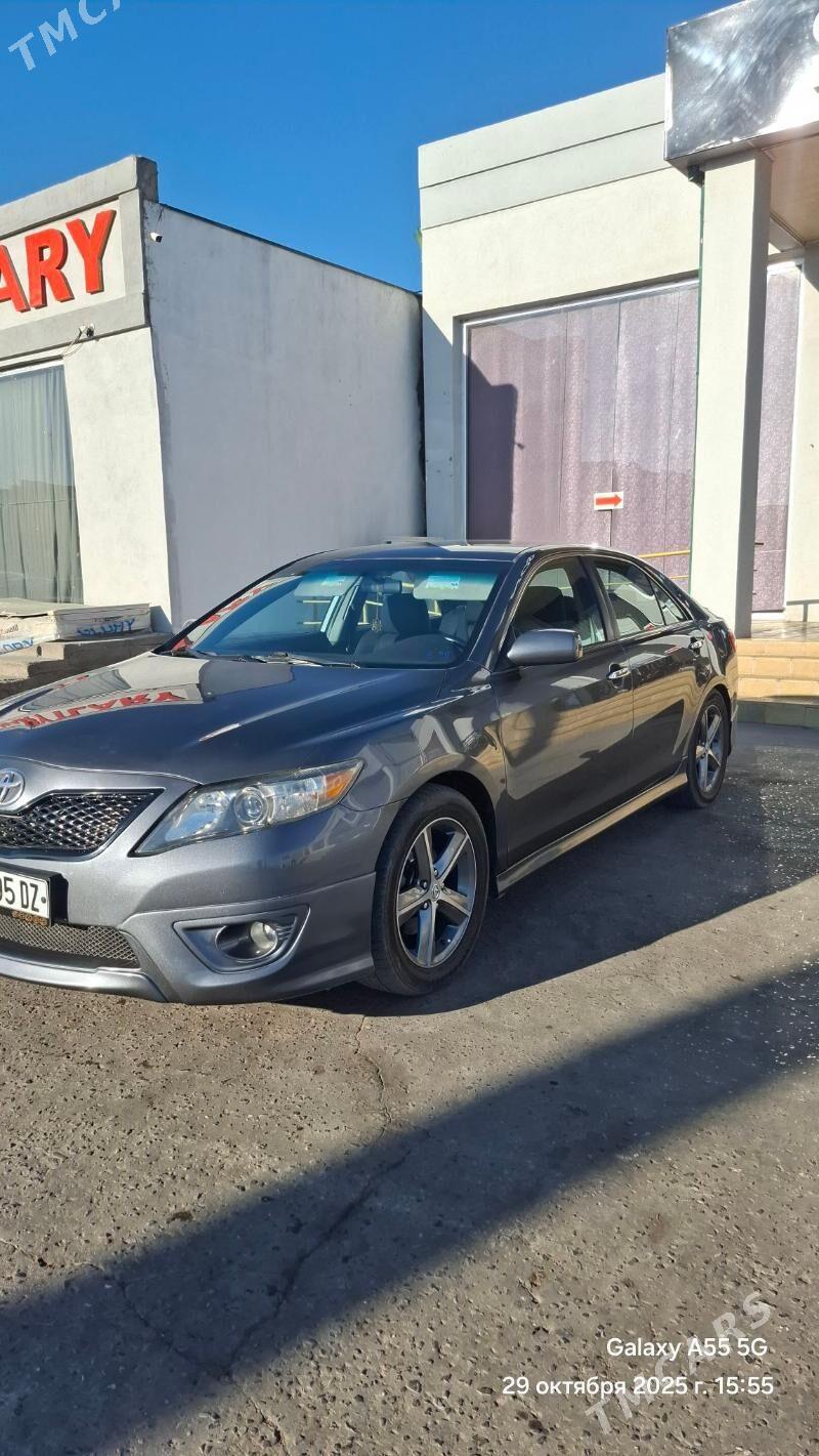 Toyota Camry 2010 - 230 000 TMT - Дашогуз - img 2