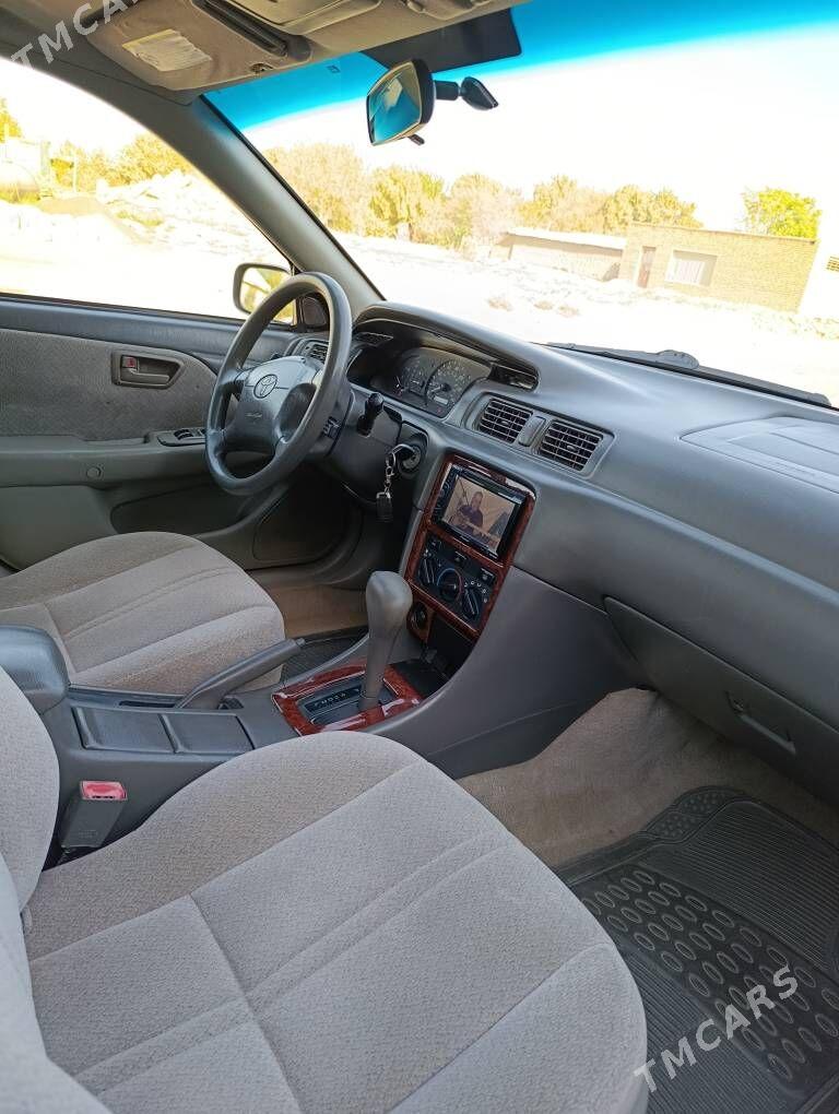 Toyota Camry 2001 - 156 000 TMT - Sakarçäge - img 6