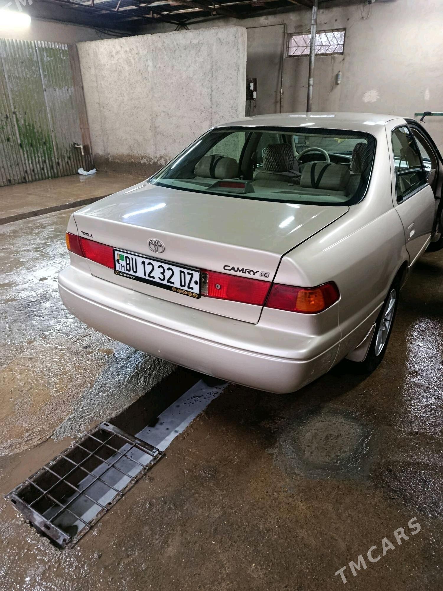 Toyota Camry 2000 - 170 000 TMT - Гурбансолтан Едже - img 4