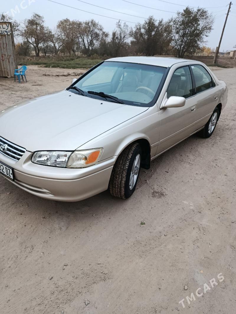 Toyota Camry 2000 - 170 000 TMT - Гурбансолтан Едже - img 5