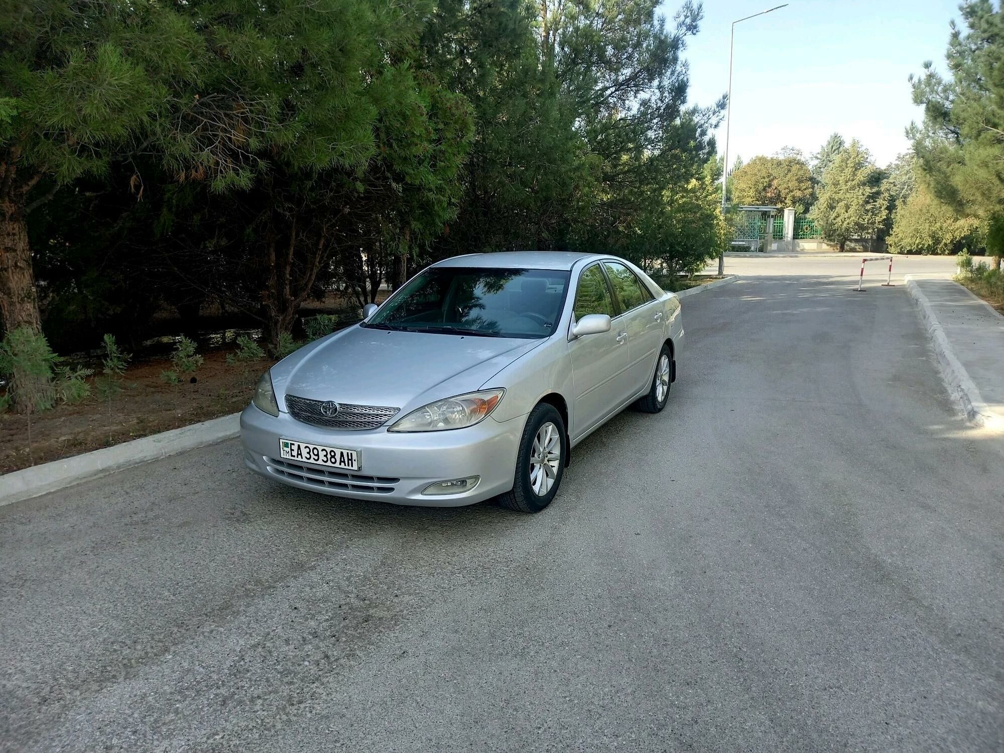 Toyota Camry 2003 - 185 000 TMT - Bäherden - img 5