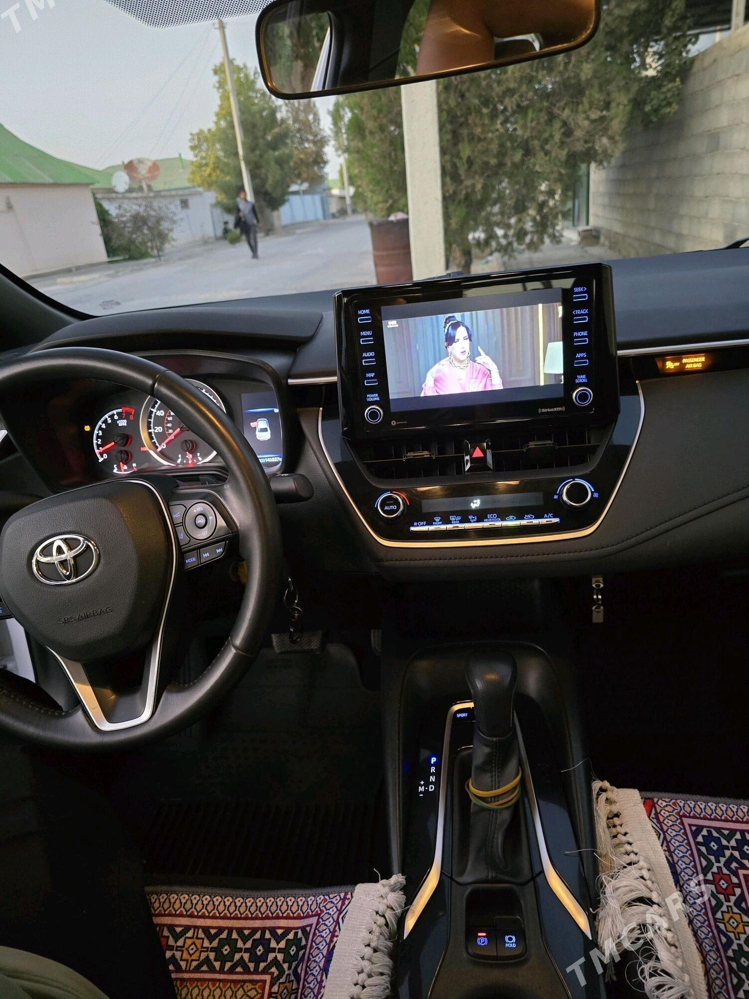 Toyota Corolla 2022 - 255 000 TMT - Бузмеин - img 9