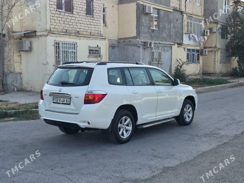 Toyota Highlander 2010 - 278 000 TMT - Parahat 7 - img 4