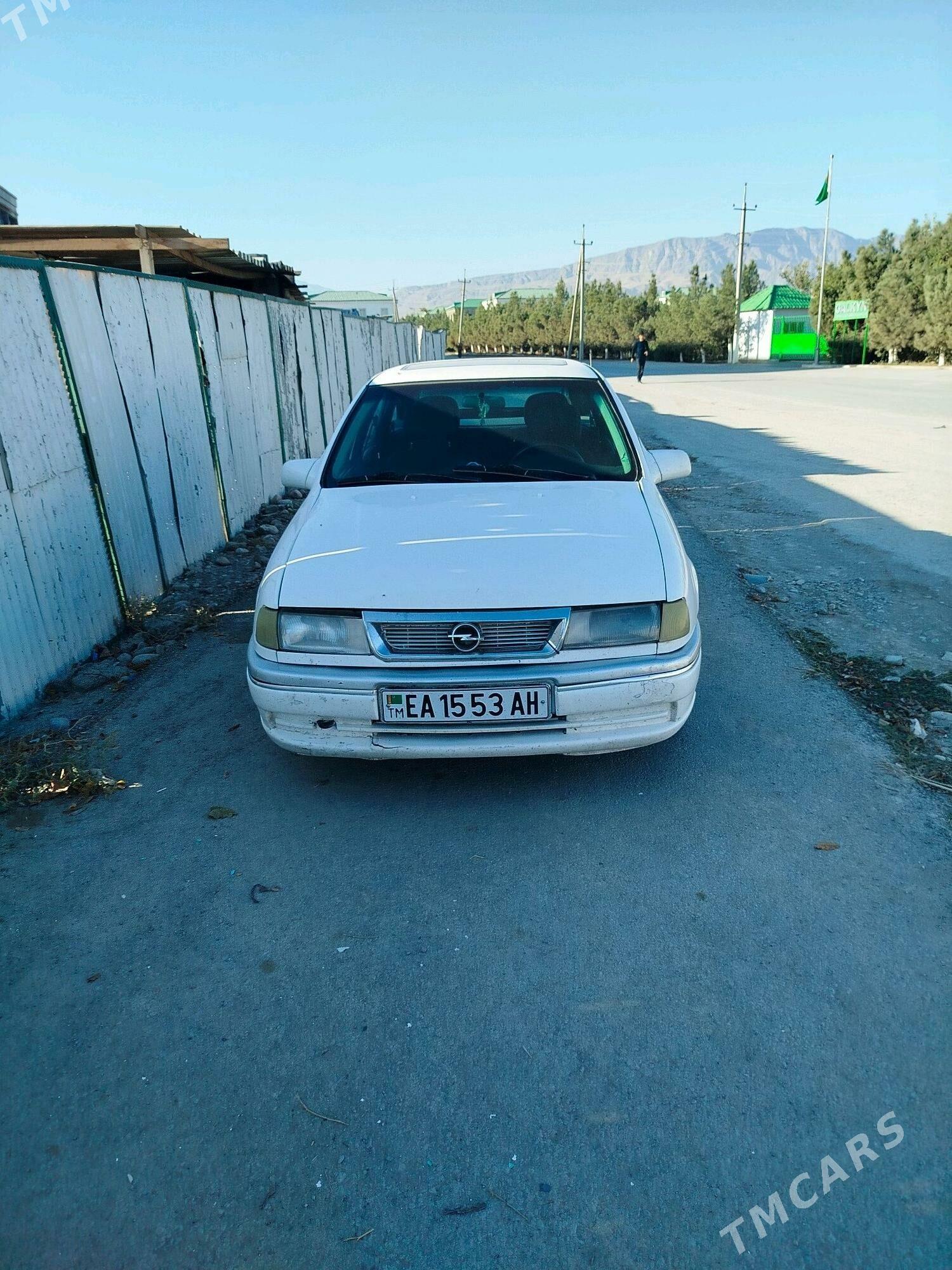 Opel Vectra 1993 - 32 000 TMT - Bäherden - img 2