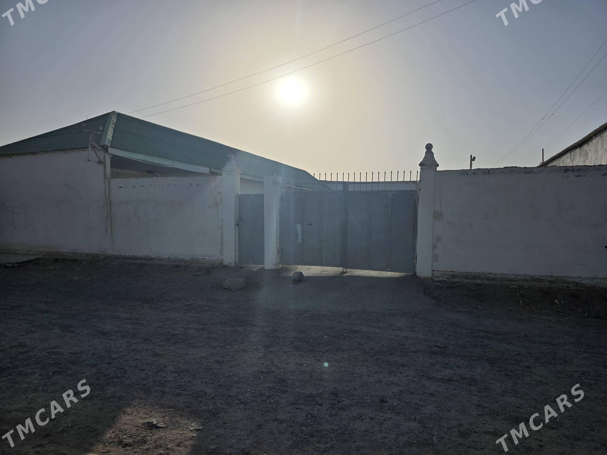 Sklat seh - Aşgabat - img 1