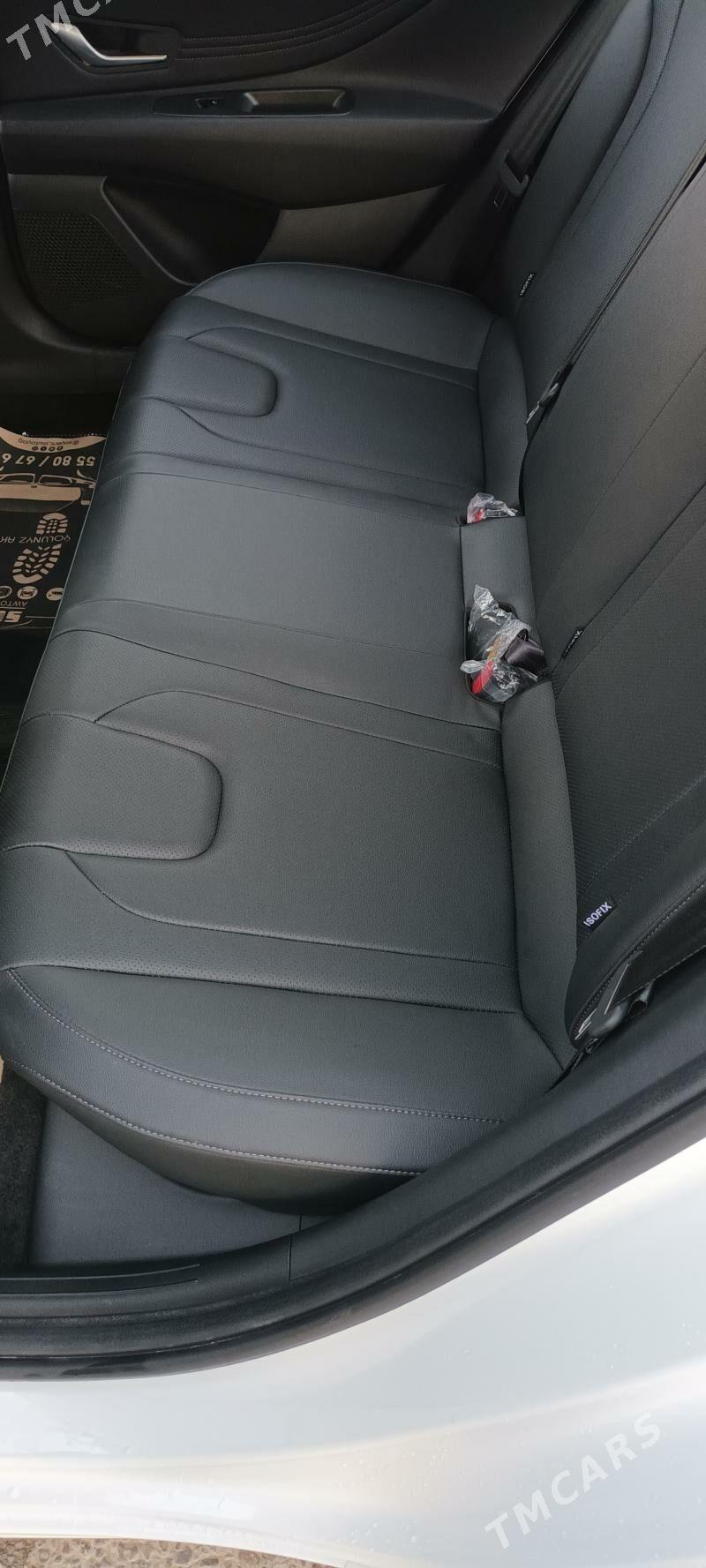 Hyundai Elantra 2025 - 249 000 TMT - Мир 7 - img 8