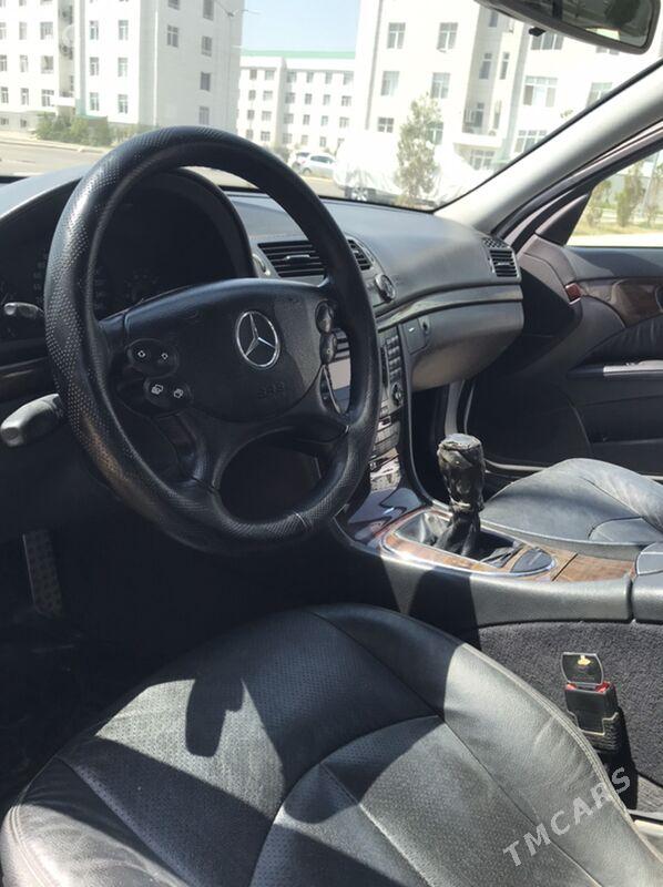 Mercedes-Benz E280 2006 - 130 000 TMT - Gurtly - img 8