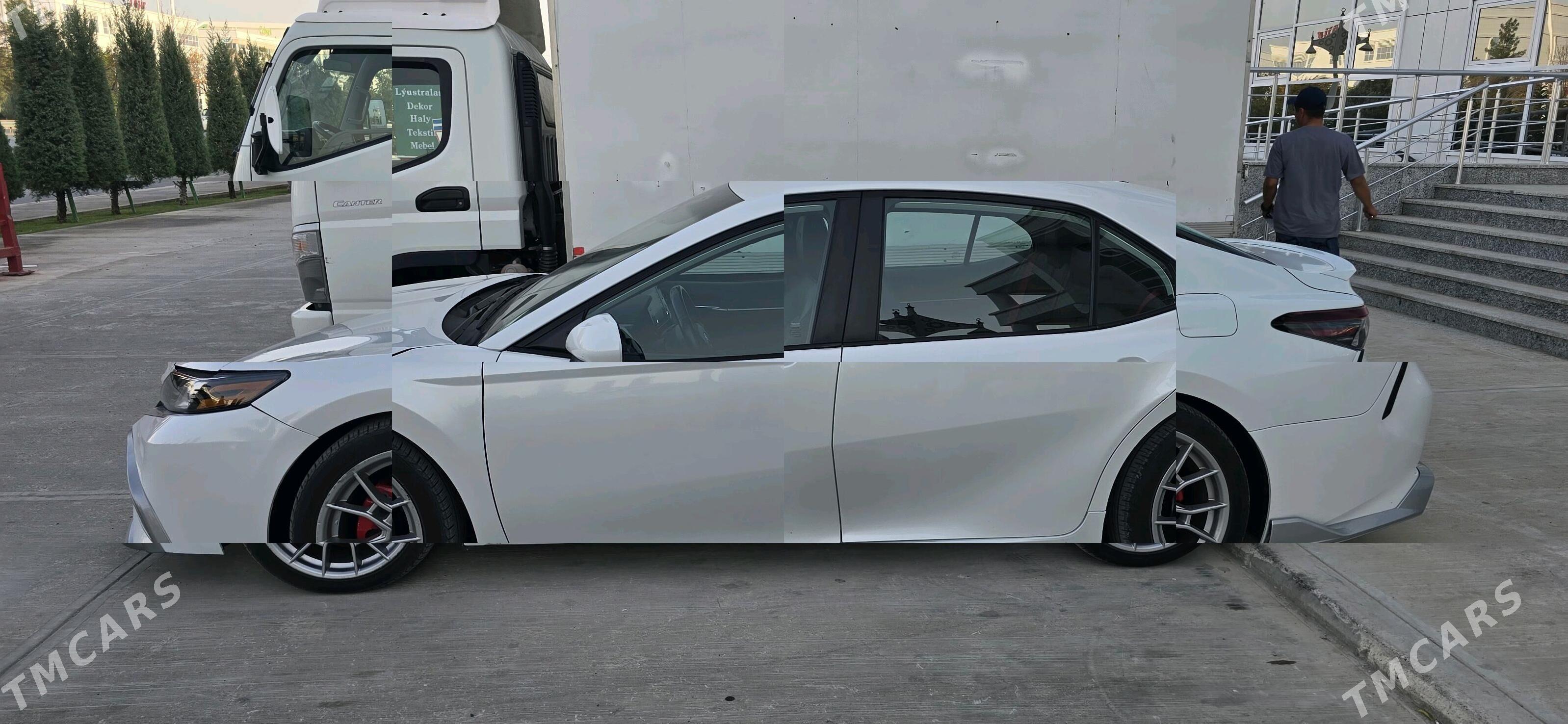 Toyota Camry 2021 - 385 000 TMT - Aşgabat - img 4