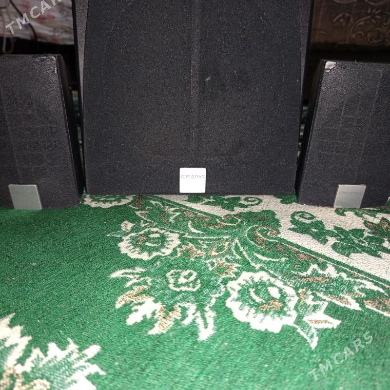 Kompyuter akustika,kalonkalar - 30 мкр - img 1