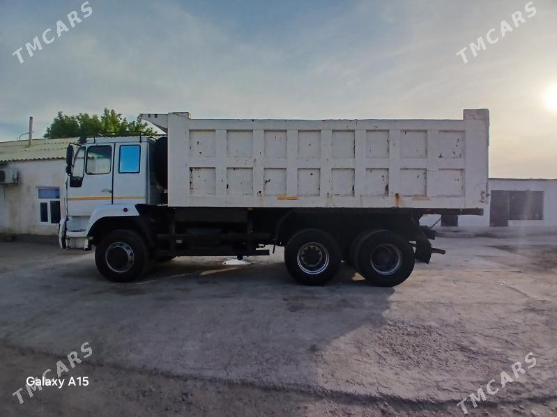 Howo Sinotruk 2007 - 300 000 TMT - Херрикгала - img 2