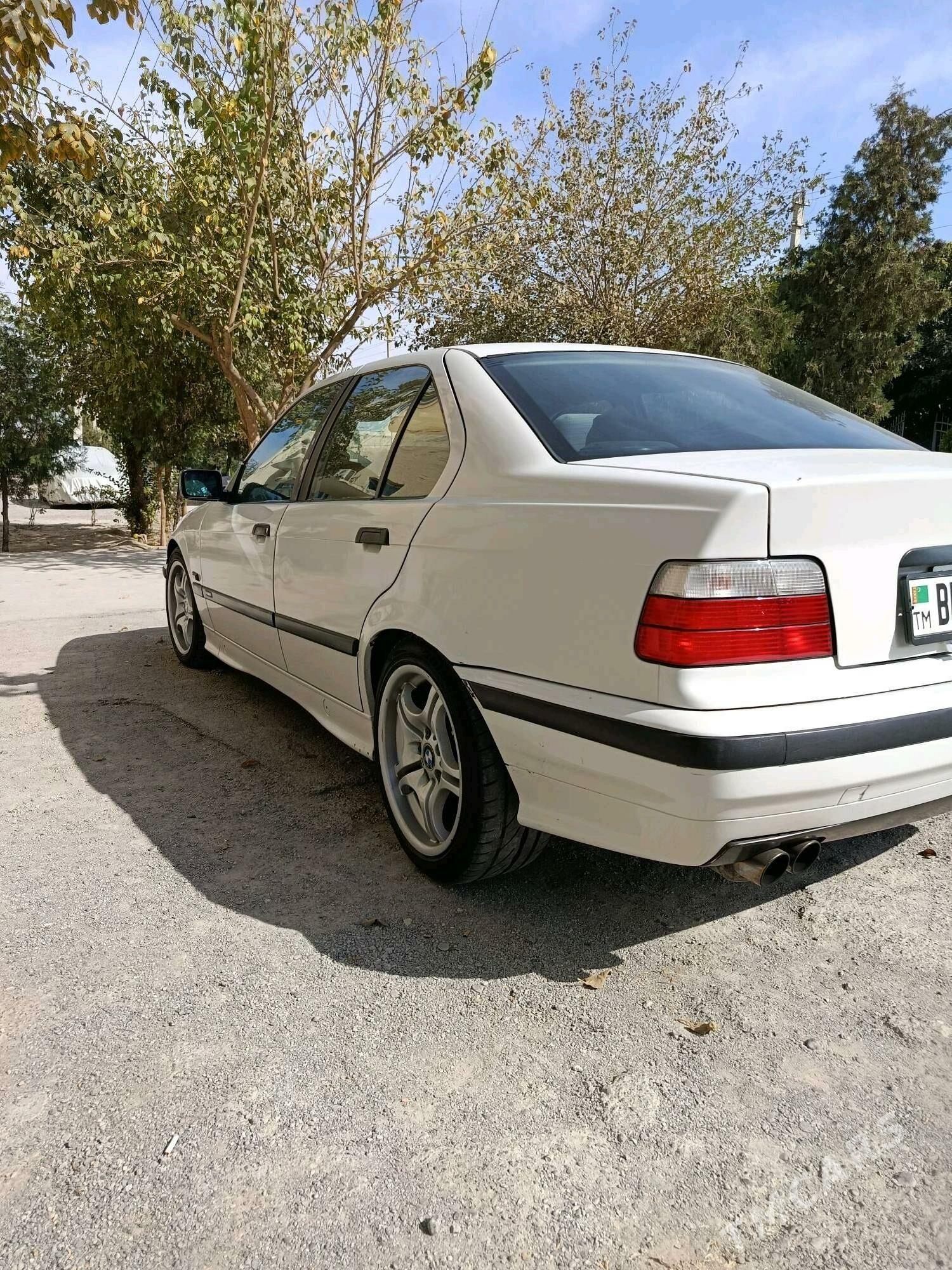 BMW 320 1993 - 65 000 TMT - Büzmeýin - img 4