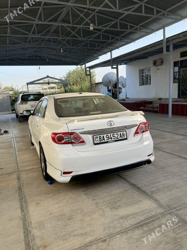 Toyota Corolla 2012 - 162 000 TMT - Гёкдепе - img 1