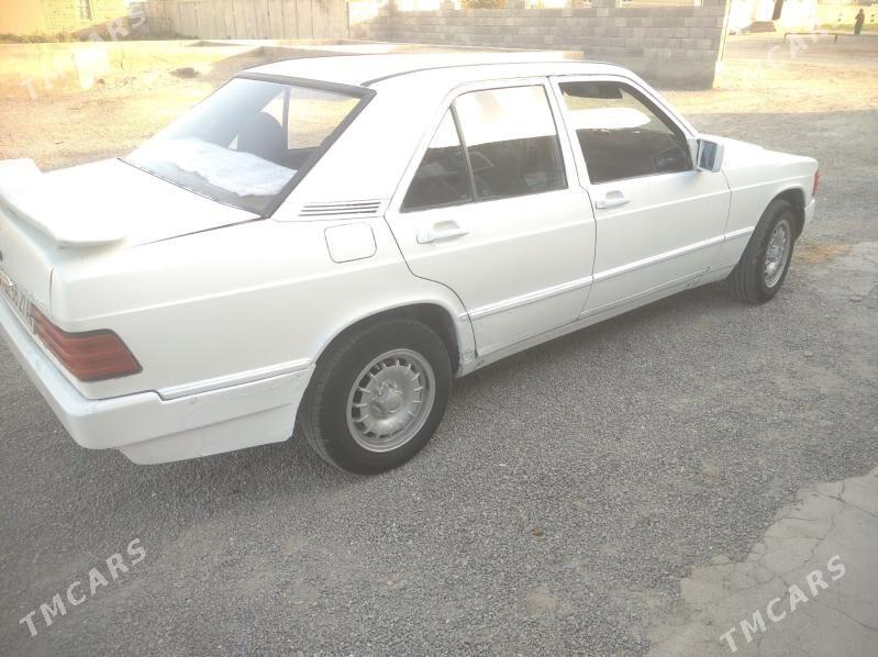 Mercedes-Benz 190E 1990 - 22 000 TMT - Bäherden - img 4