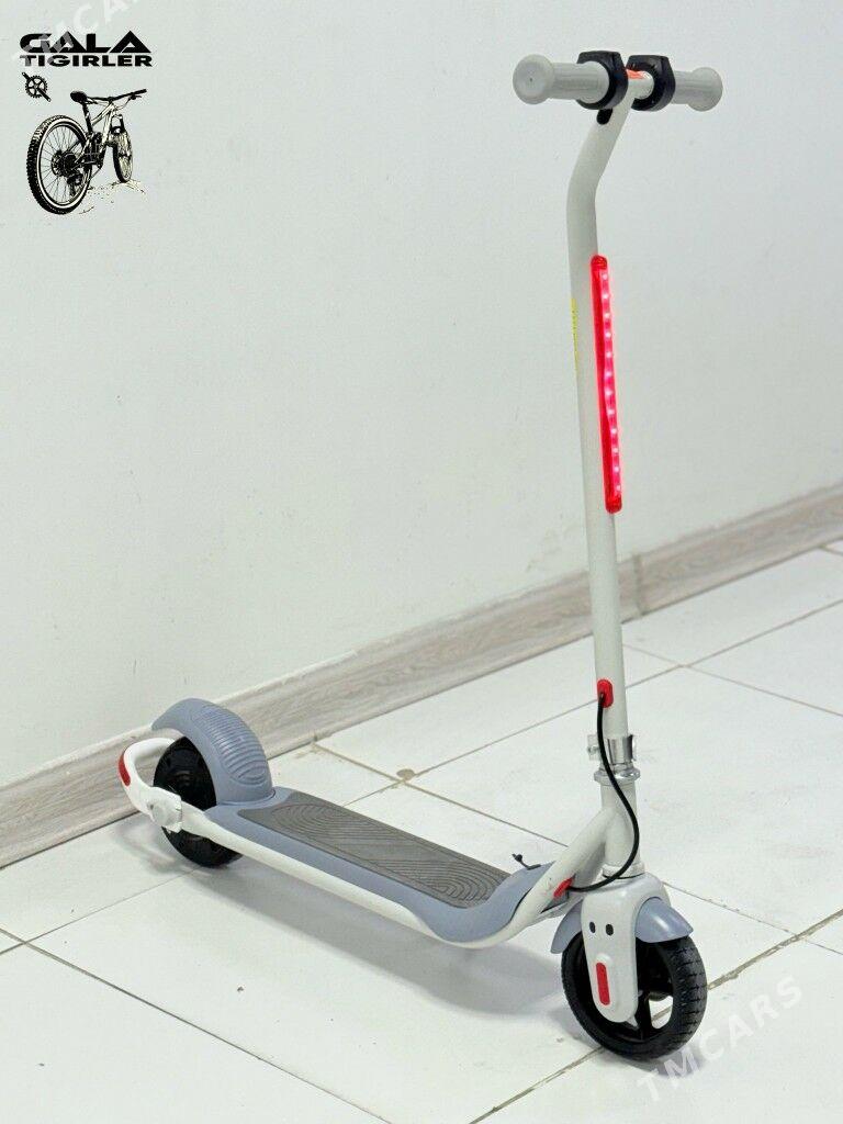 TOKLY OTURGUCLY SAMAKAT SKUTER - Gurtly - img 9