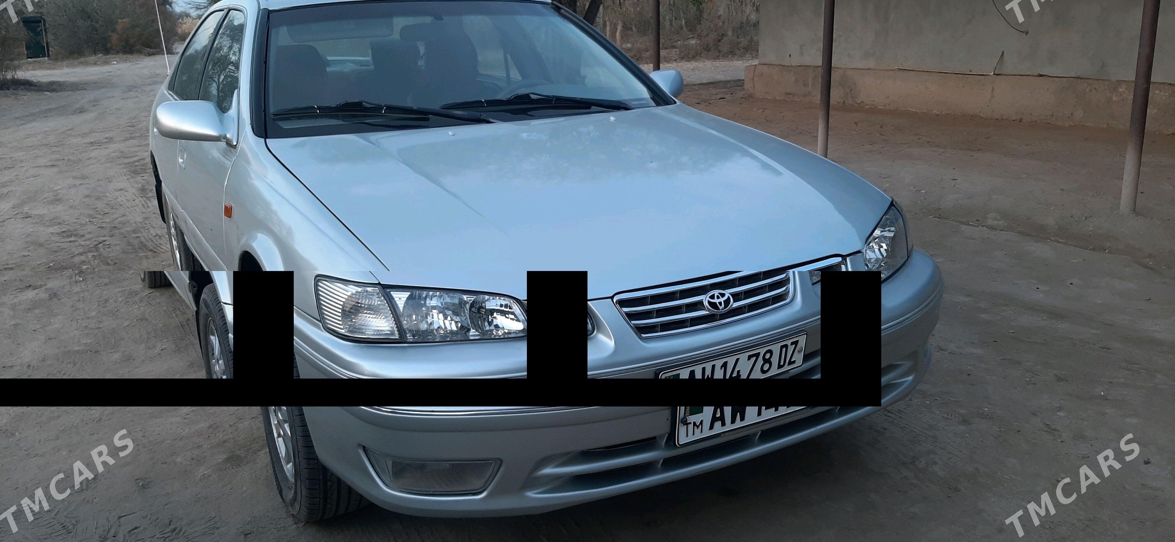 Toyota Camry 2001 - 139 000 TMT - Кёнеургенч - img 1