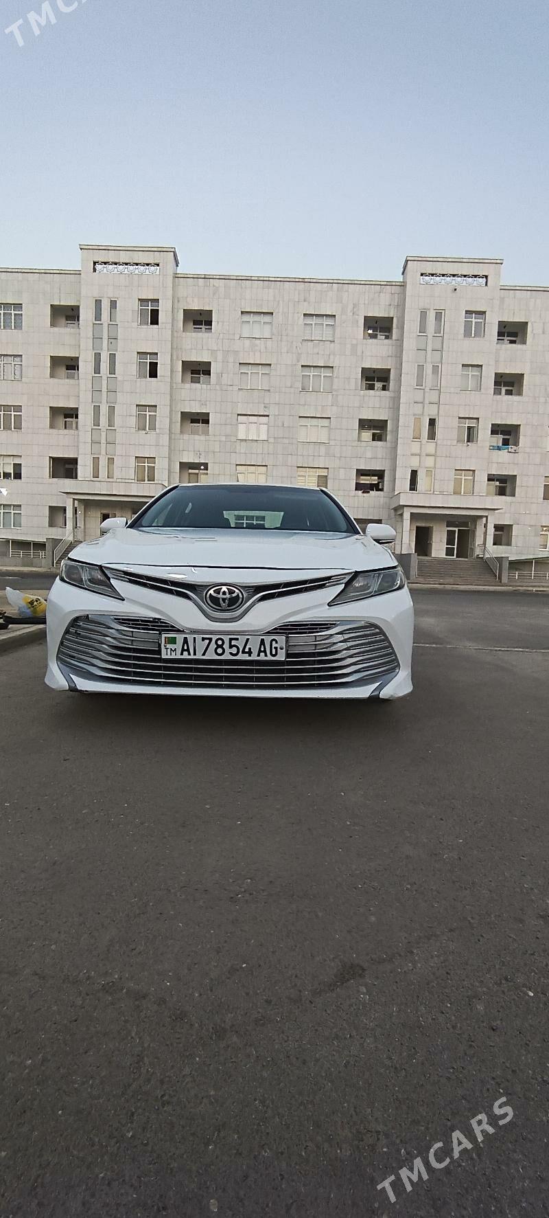 Toyota Camry 2018 - 250 000 TMT - Arkadag - img 7