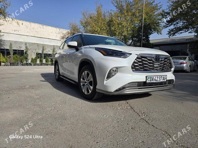Toyota Highlander 2021 - 570 000 TMT - Ашхабад - img 4