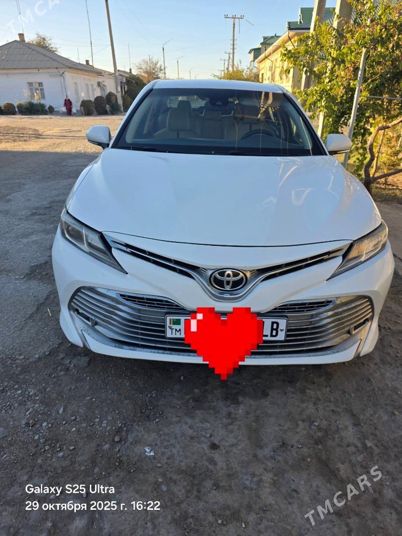 Toyota Camry 2018 - 310 000 TMT - Туркменабат - img 1