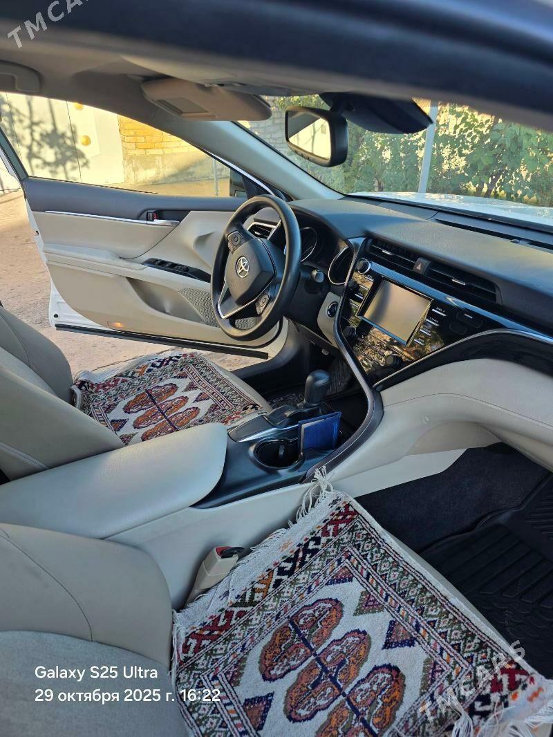 Toyota Camry 2018 - 310 000 TMT - Туркменабат - img 7