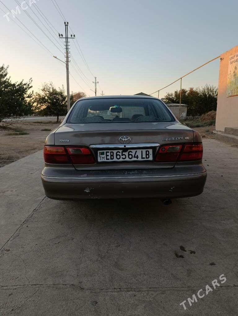 Toyota Avalon 1999 - 140 000 TMT - Саят - img 3