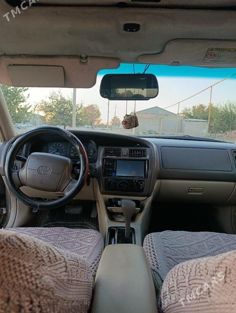 Toyota Avalon 1999 - 140 000 TMT - Саят - img 4