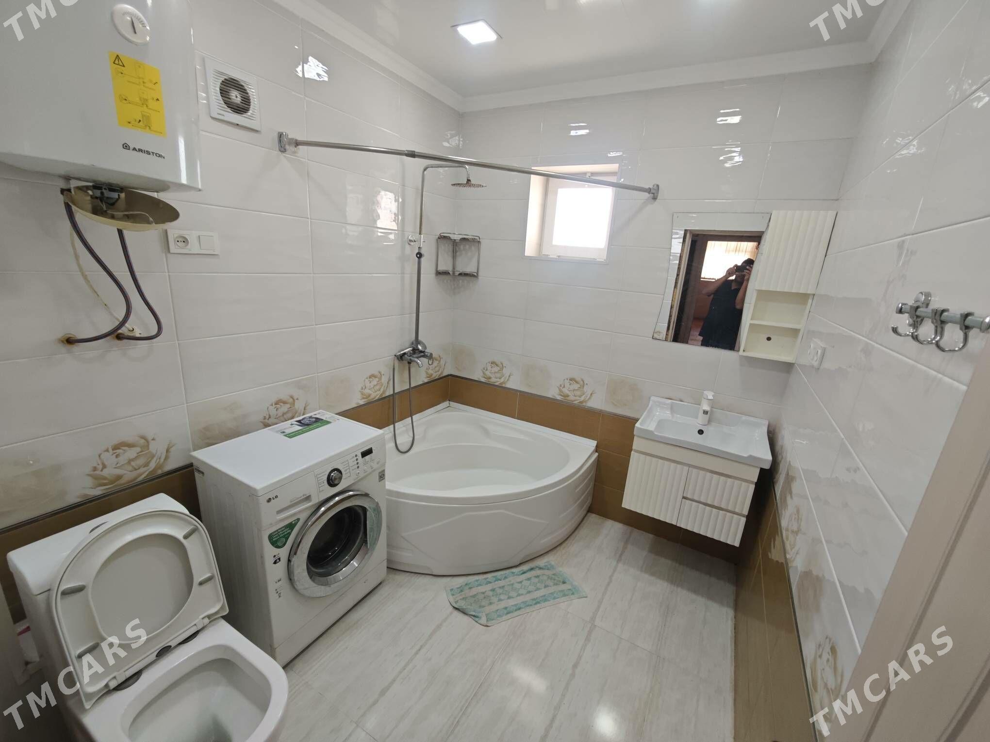 квартира на 38-ом - Hazar - img 1