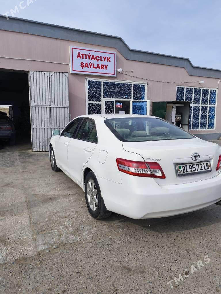 Toyota Camry 2010 - 190 000 TMT - Туркменабат - img 4