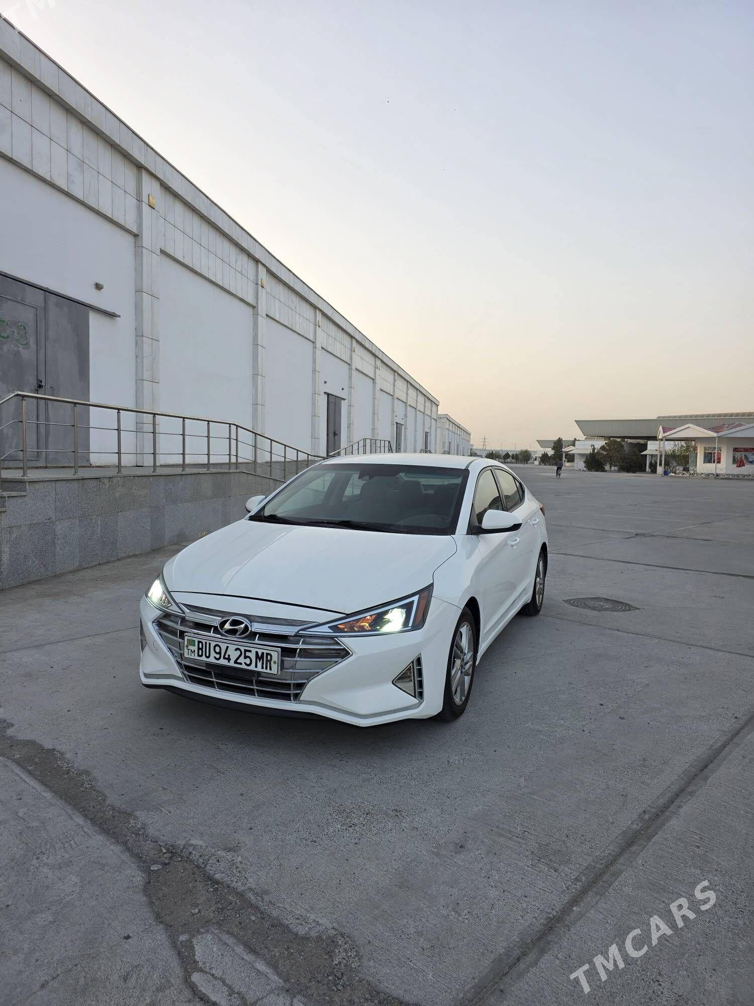 Hyundai Elantra 2020 - 178 000 TMT - Гуртли - img 3