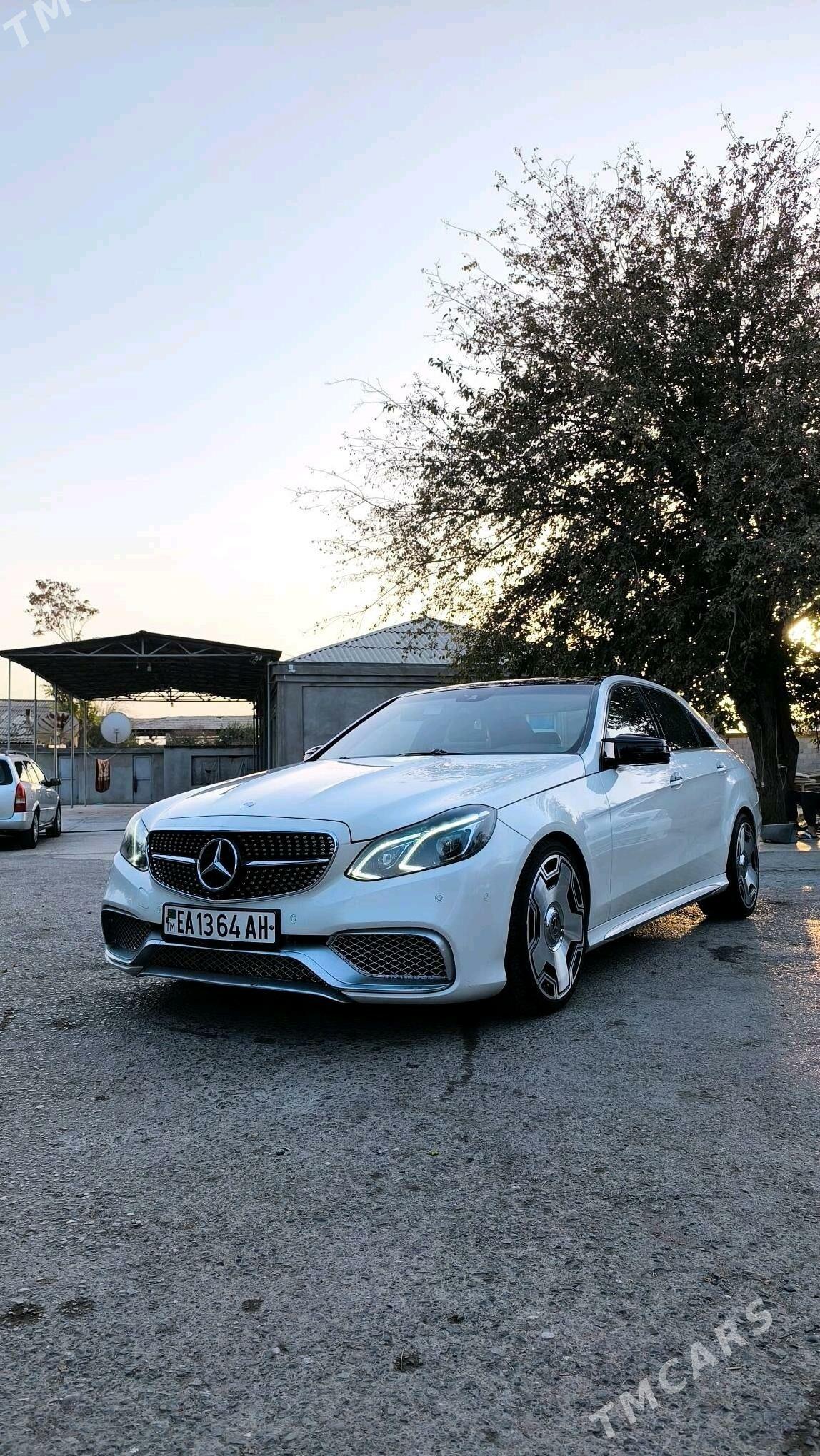 Mercedes-Benz E350 2011 - 370 000 TMT - Bäherden - img 6