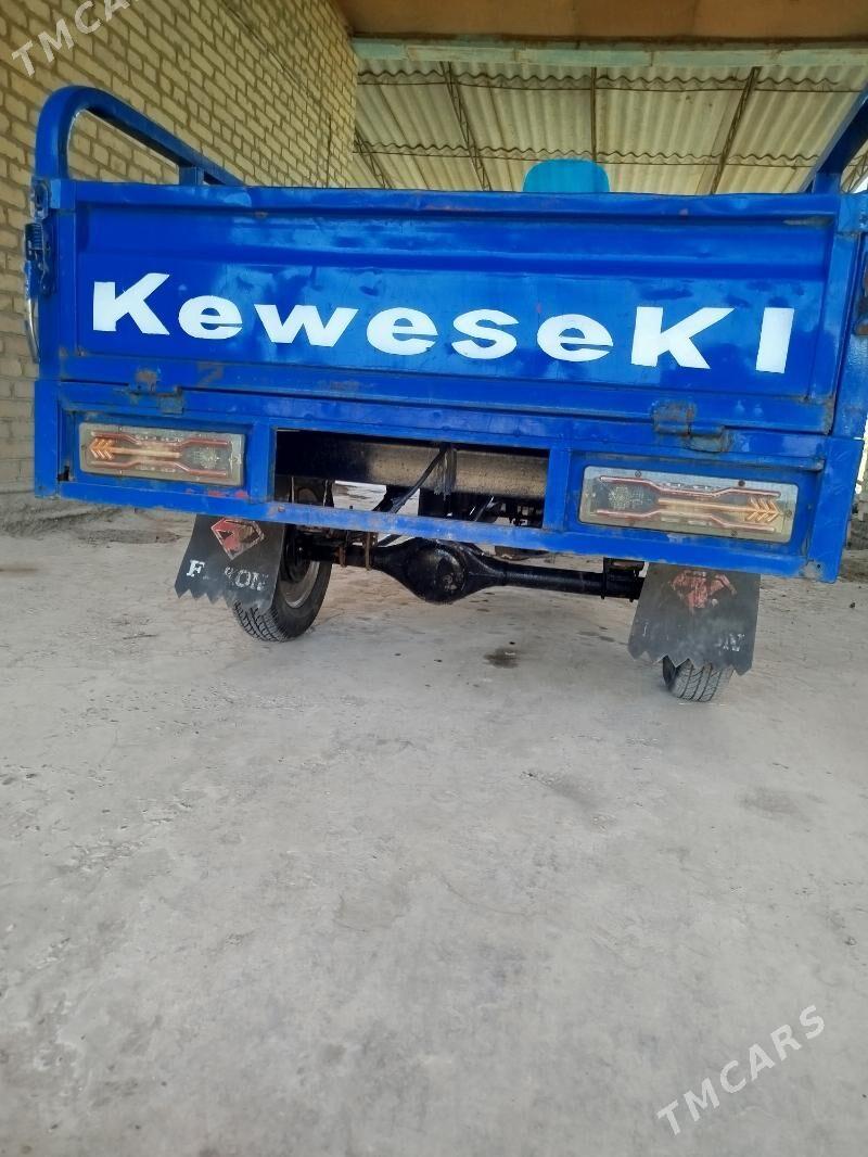 Fekon FK200-14G 2013 - 15 000 TMT - Саят - img 1