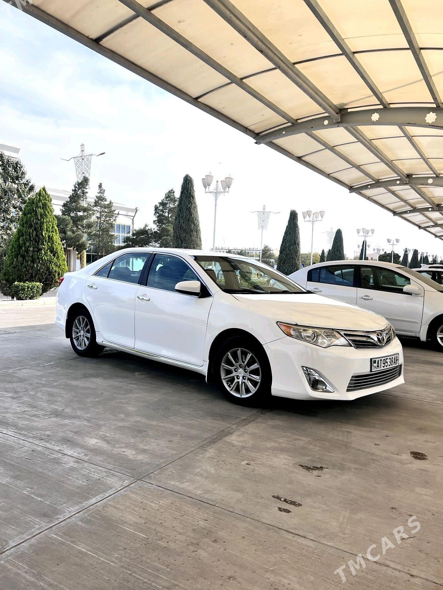 Toyota Camry 2012 - 187 000 TMT - Теджен - img 6