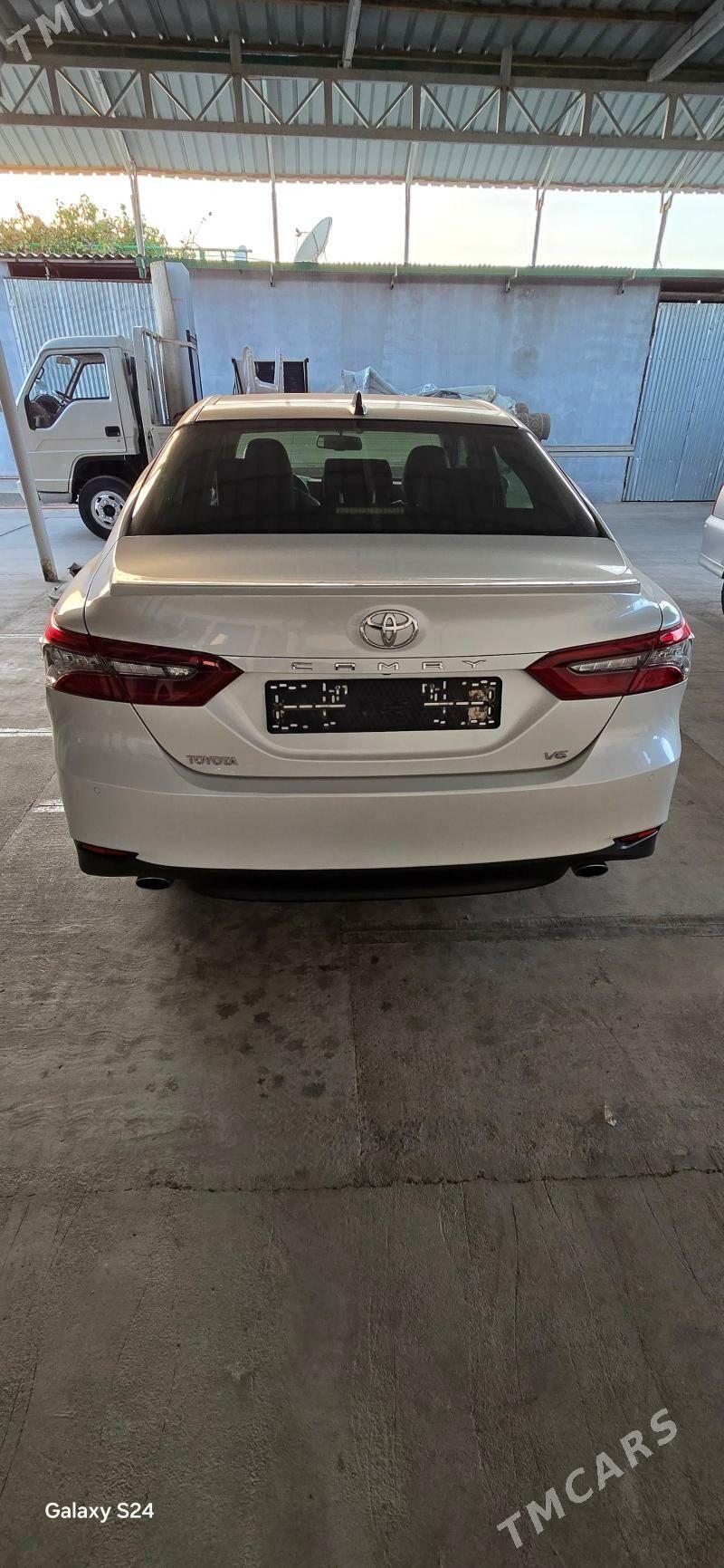 Toyota Camry 2023 - 690 000 TMT - Ашхабад - img 1