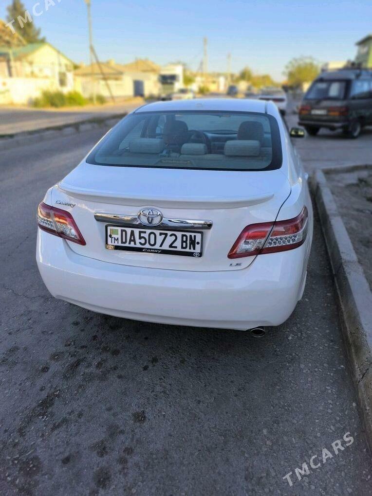 Toyota Camry 2010 - 196 000 TMT - Balkanabat - img 3