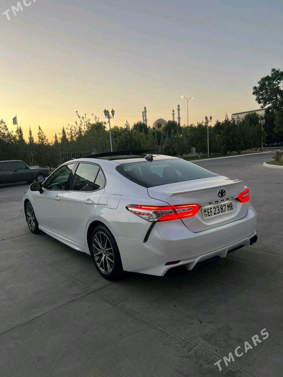 Toyota Camry 2020 - 350 000 TMT - Мары - img 6