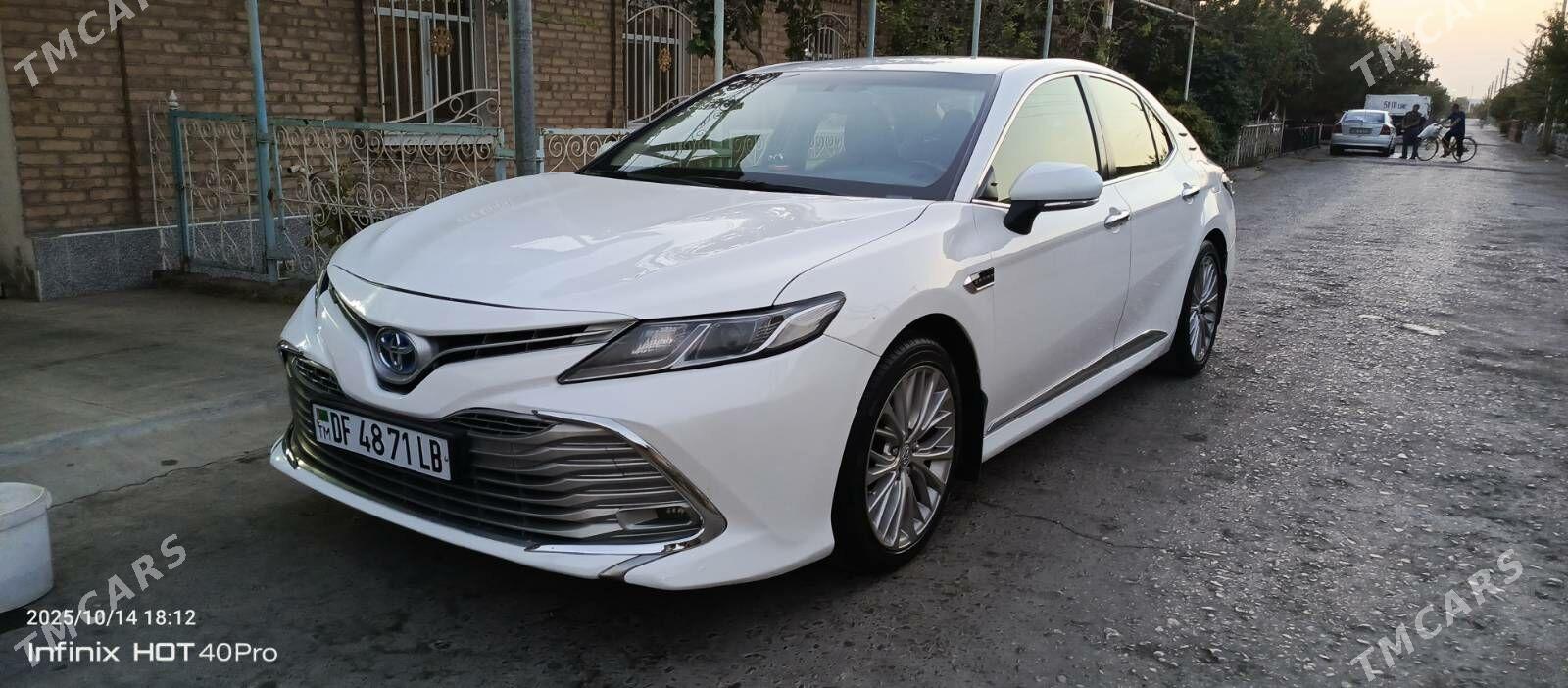 Toyota Camry 2019 - 250 000 TMT - Туркменабат - img 10