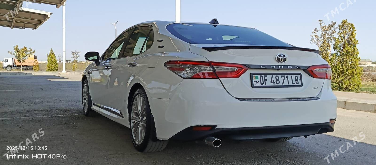 Toyota Camry 2019 - 250 000 TMT - Туркменабат - img 1