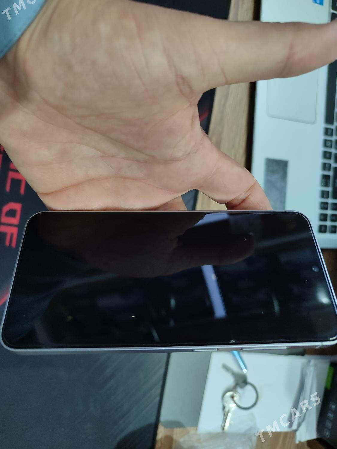 SAMSUNG S25 8.128 - Mary - img 4