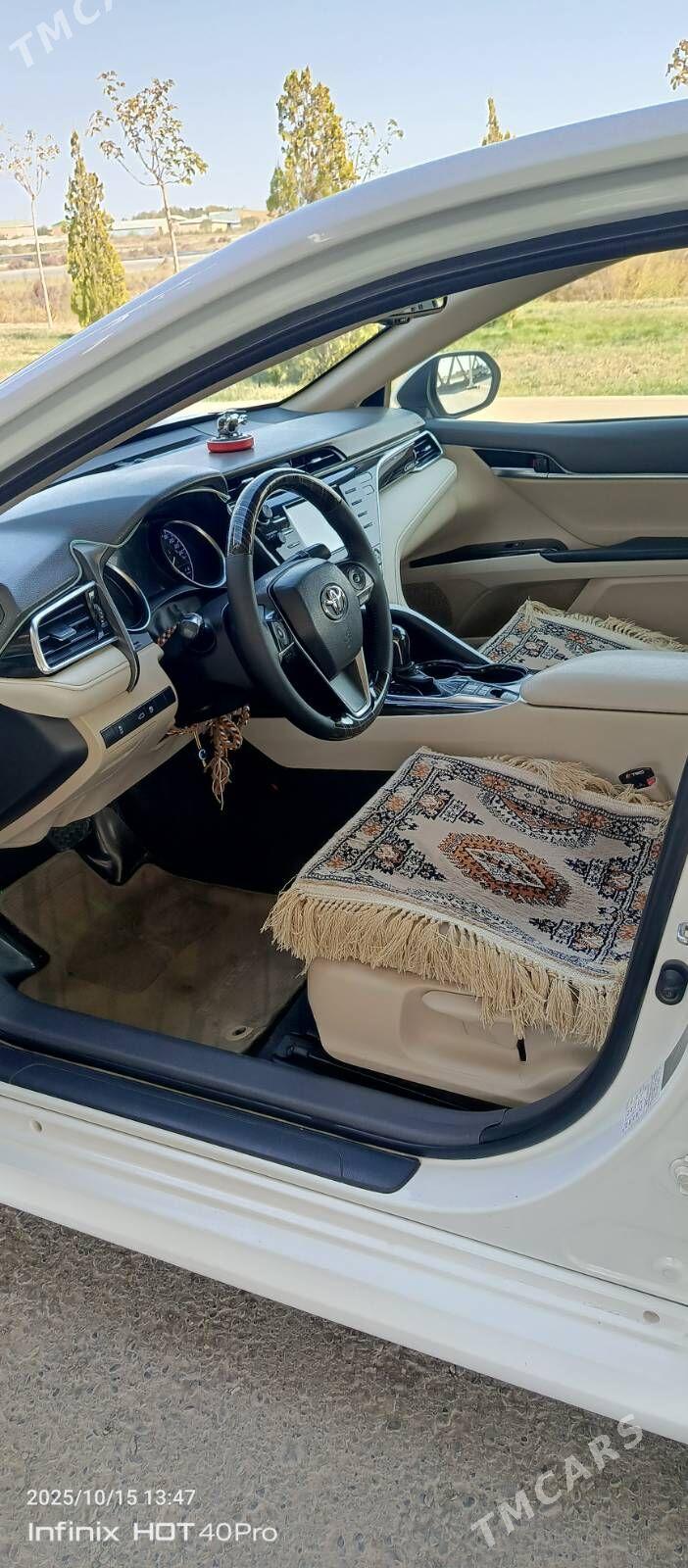 Toyota Camry 2019 - 250 000 TMT - Туркменабат - img 9