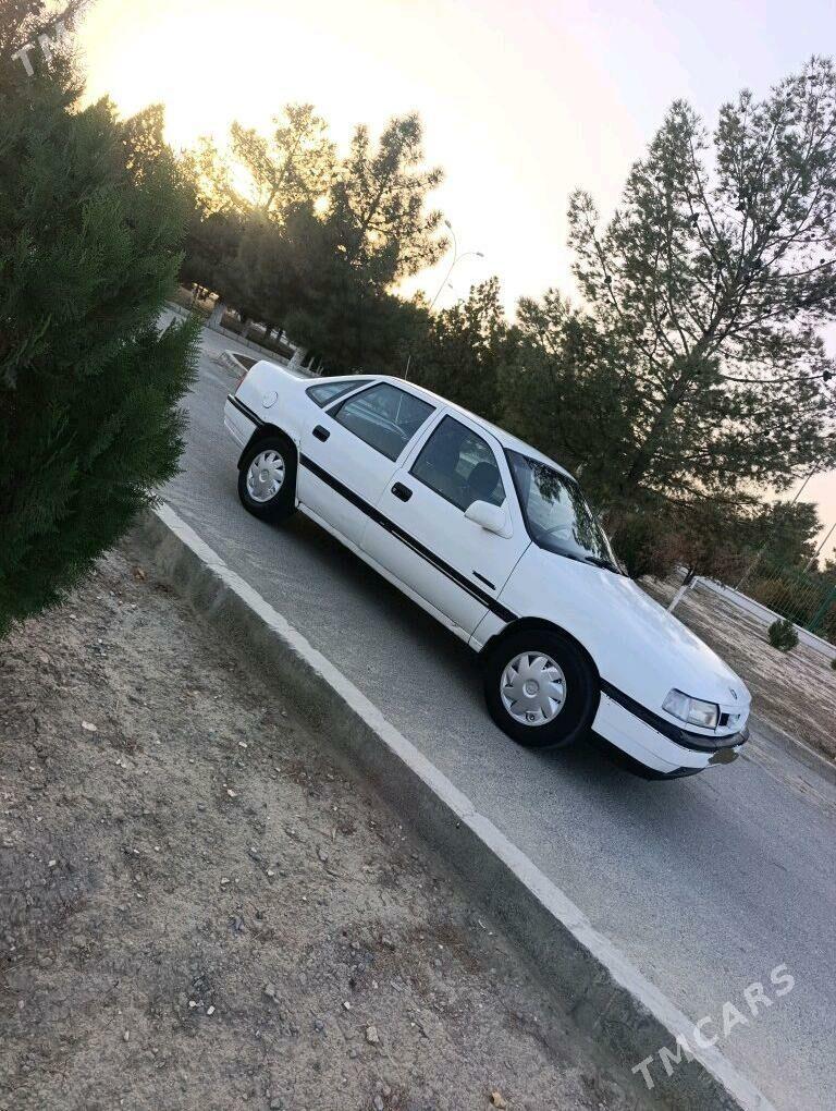 Opel Vectra 1992 - 28 000 TMT - Бахарден - img 1