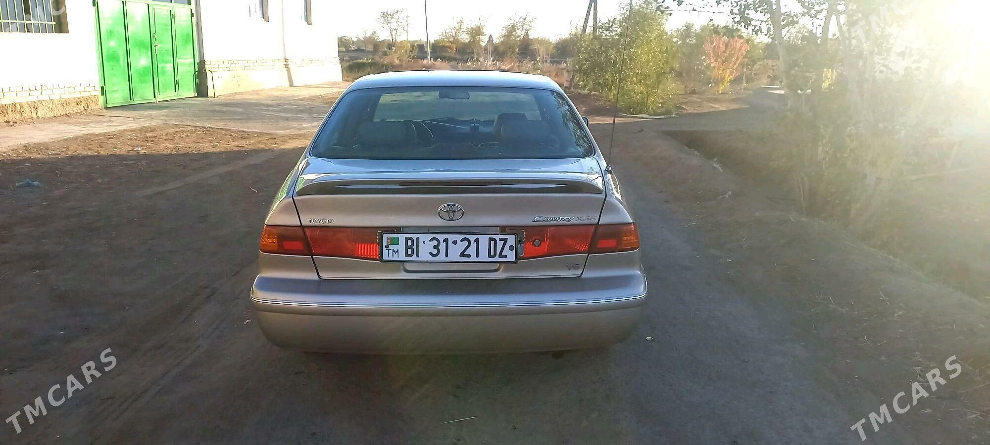 Toyota Camry 2000 - 156 000 TMT - Кёнеургенч - img 5