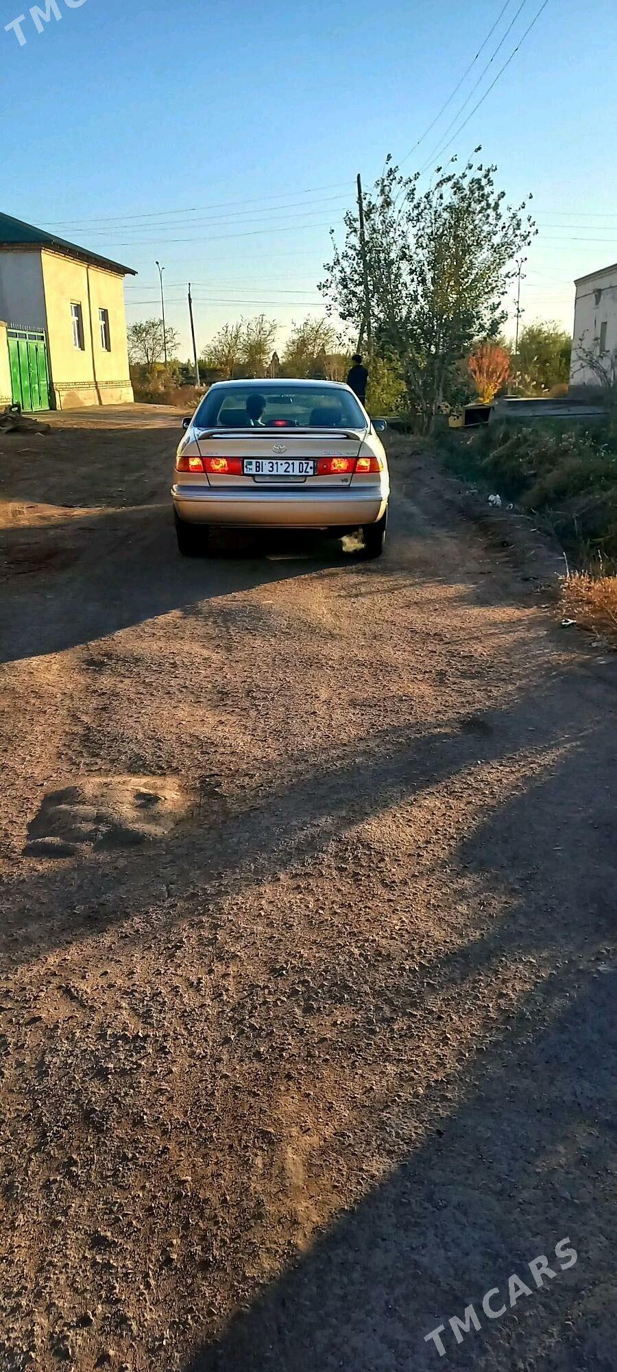 Toyota Camry 2000 - 156 000 TMT - Кёнеургенч - img 8