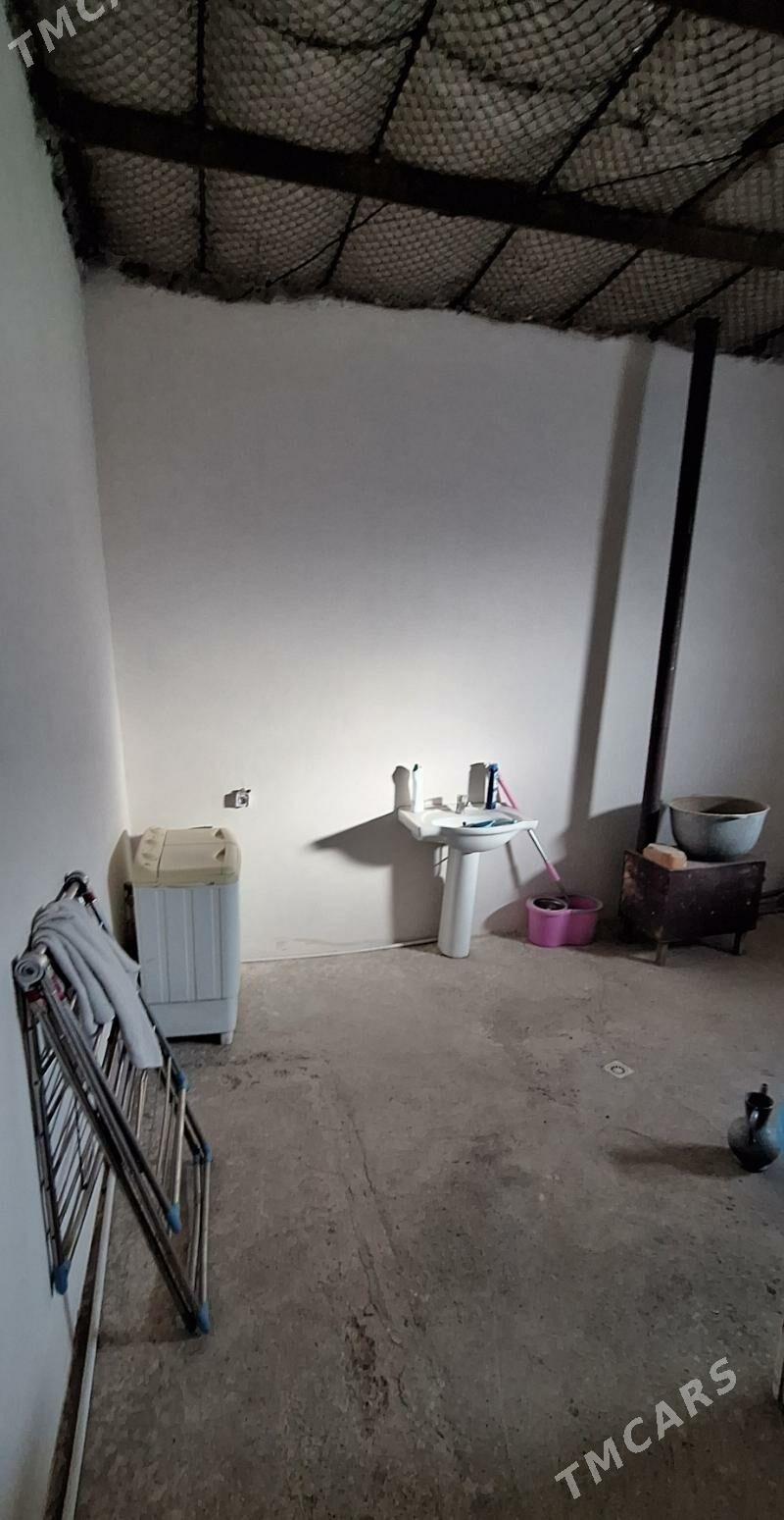 Mellek Jaý, Ýer - Kaka - img 3