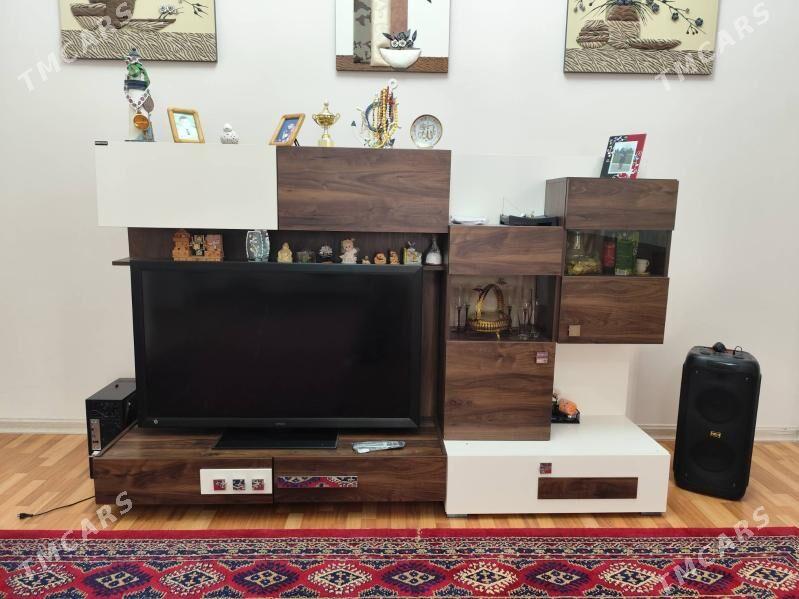 podstawka telewizor - Sowetskiý köç. (Garaşsyzlyk şaýoly) - img 1