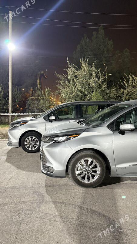 Toyota Sienna 2022 - 560 000 TMT - Мары - img 6