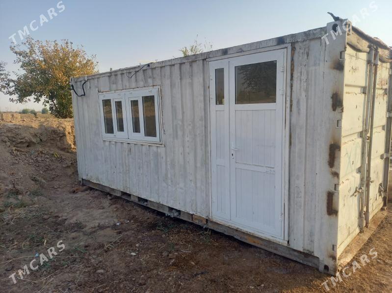 kantyner - Çärjew - img 1